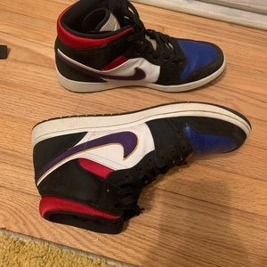 Lakers top 3 Jordan 1